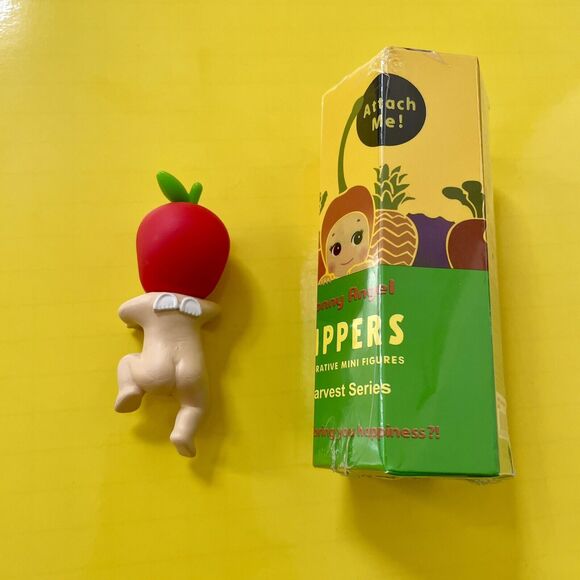 Sonny Angel Hippers Apple Harvest series Mini Figure Fruit Vegetable Att… - Picture 5 of 7